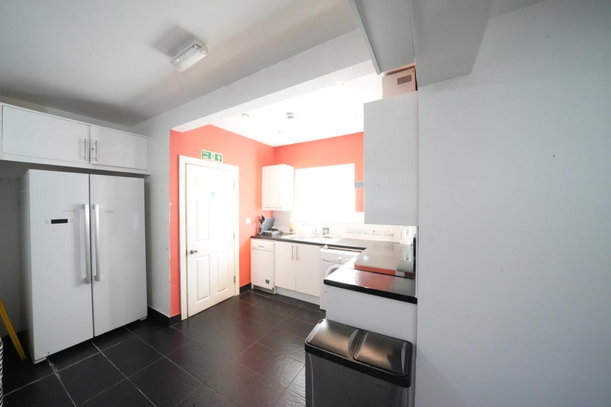 Great Airport Sleep Apartment Harmondsworth ภายนอก รูปภาพ