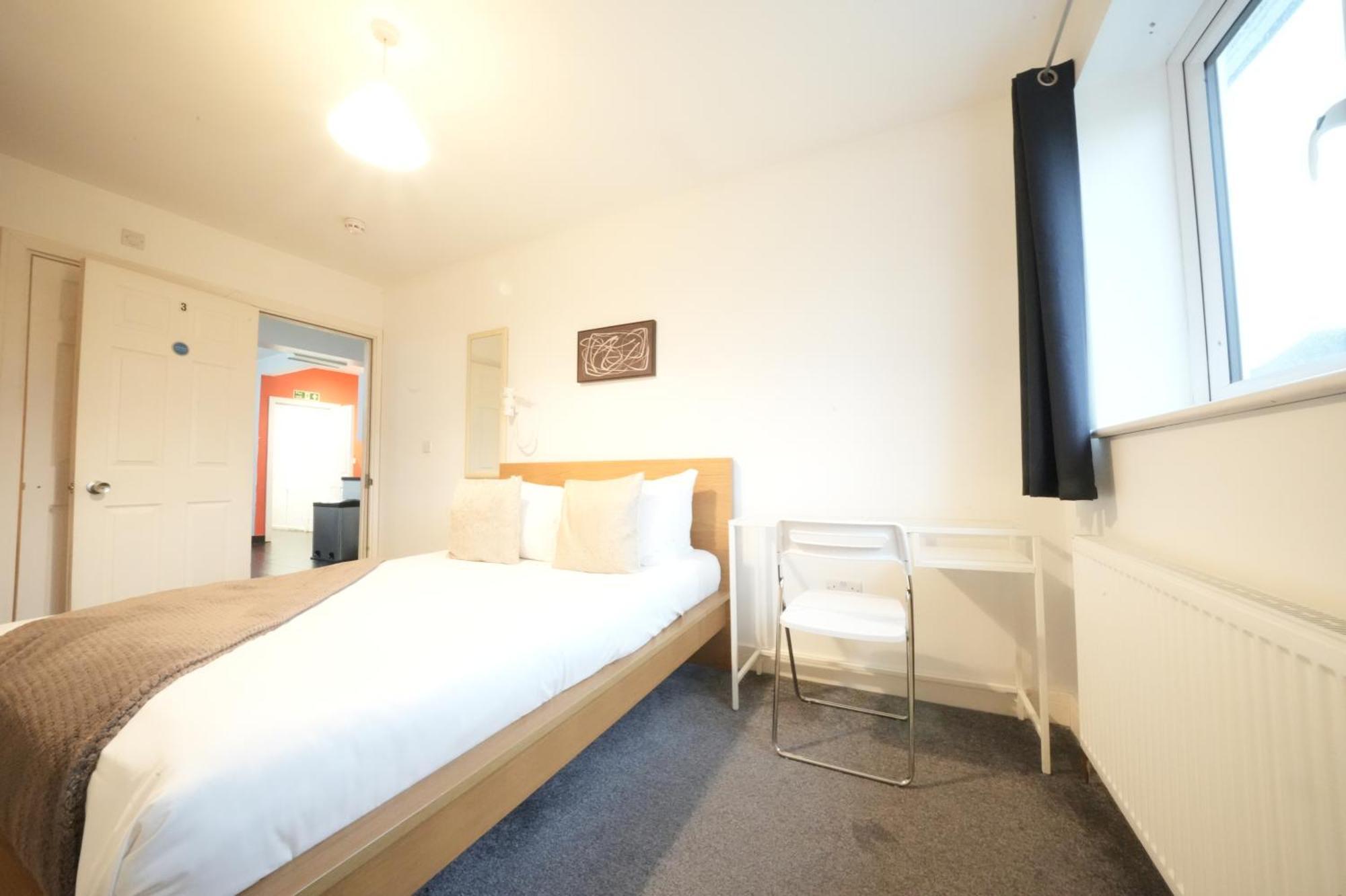 Great Airport Sleep Apartment Harmondsworth ภายนอก รูปภาพ